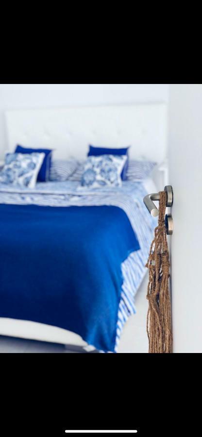 Sea View Apartment In El Medano With Pool & Private Parking Space Exterior photo